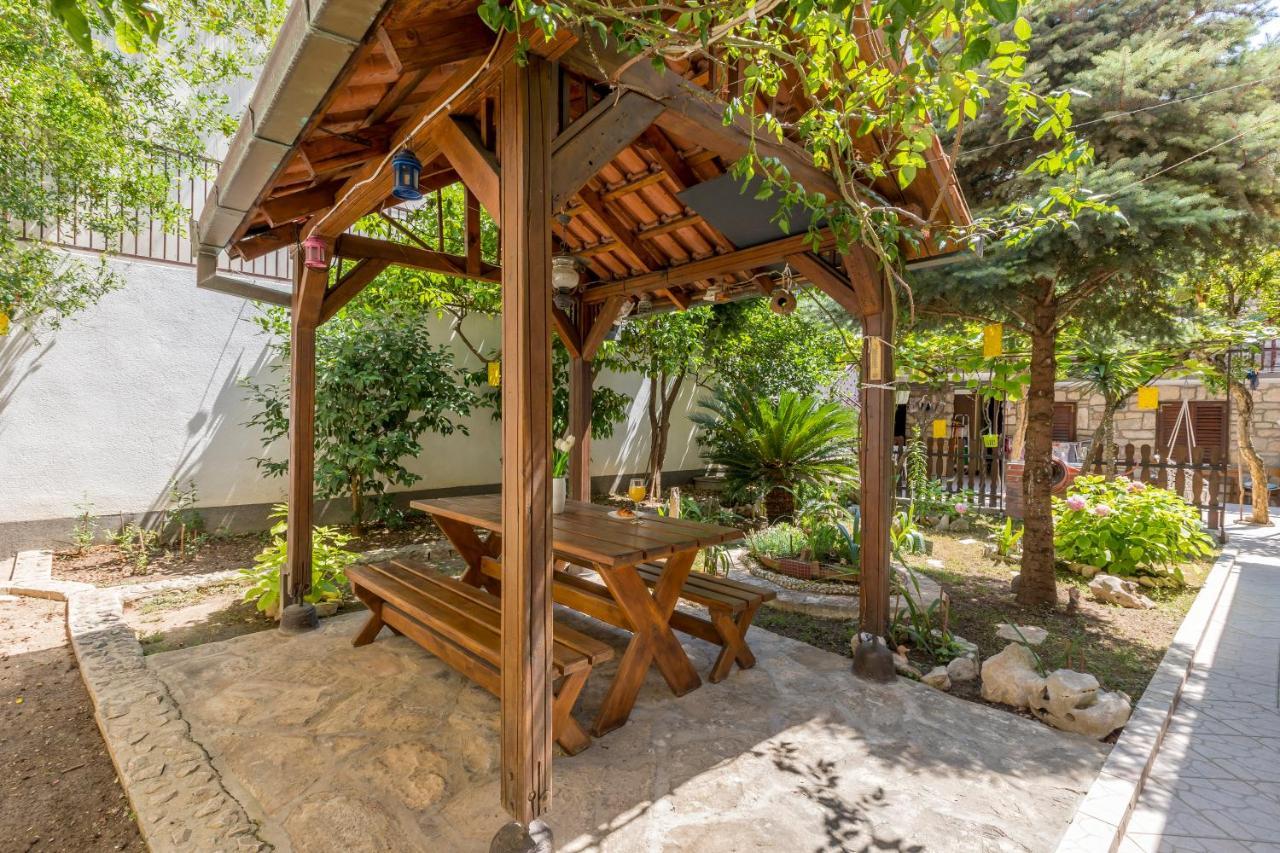 Apartment Paradise garden Split Buitenkant foto